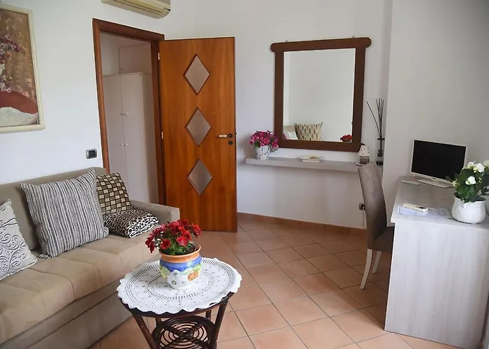 Anthea Bed and Breakfast 4*